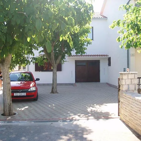 Bruni Apartmán *