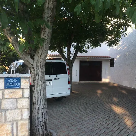 Apartmán Bruni *